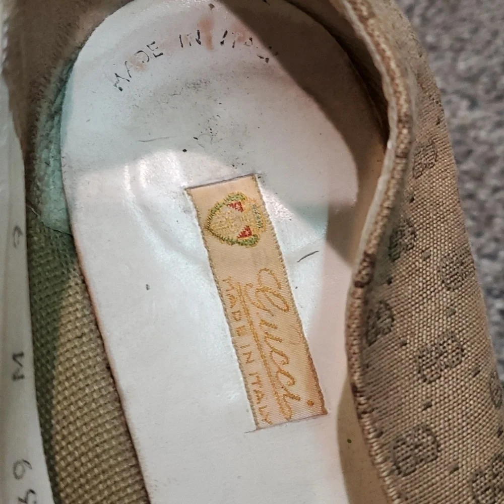 Vintage Gucci Y2K Womens Logo Canvas Pump Wedge Sandals shoes sz 9
